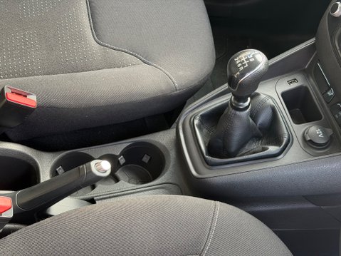 Ford Transit Courier TREND TDCI 21