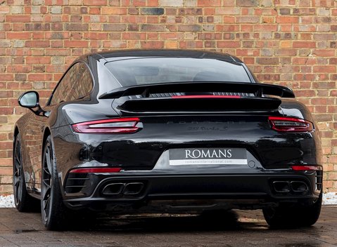 Porsche 911 (991.2) Turbo S 3