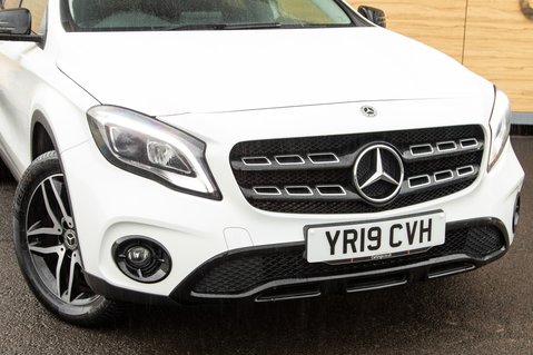 Mercedes-Benz GLA Class GLA 180 URBAN EDITION 11