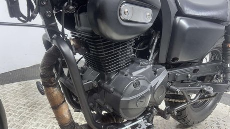 Sinnis Outlaw 2022 PROJECT CRUISER BIKE GOOD RUNNING LEARNER BIKE 125CC 12