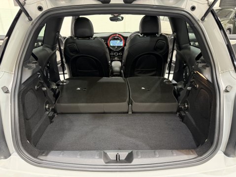 Mini Hatch COOPER S 24