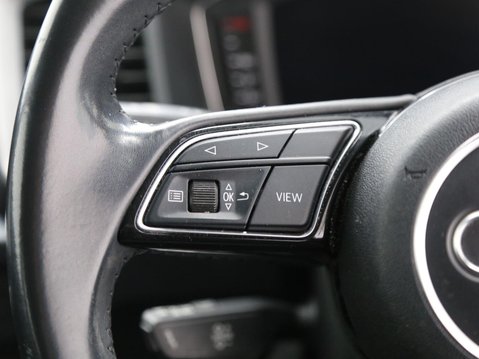 Audi A1 1.0 TFSI 30 Sport Sportback S Tronic Euro 6 (s/s) 5dr 11