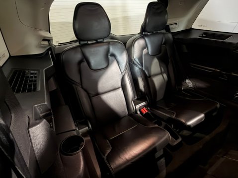 Volvo XC90 D5 POWERPULSE INSCRIPTION AWD 22