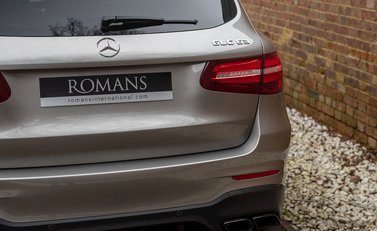 Mercedes-Benz GLC 63 4Matic 24