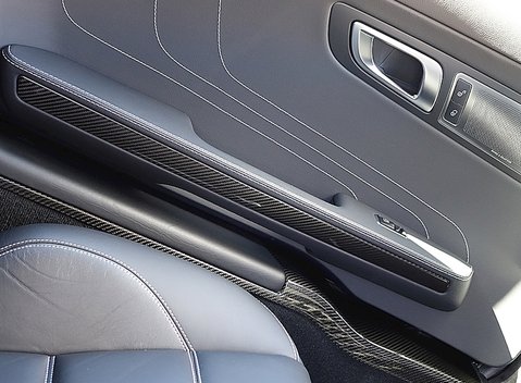 Mercedes-Benz SLS AMG 13