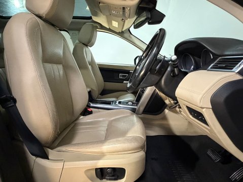 Land Rover Discovery Sport SD4 HSE 18