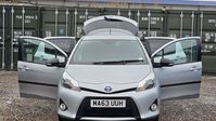 Toyota Yaris 1.5 VVT-h T Spirit Hatchback 5dr Petrol Hybrid CVT Euro 5 (101 ps) 7