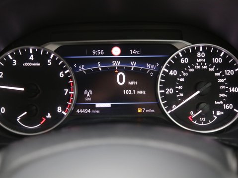 Nissan Juke 1.0 DIG-T Tekna Euro 6 (s/s) 5dr 14