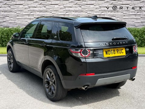 Land Rover Discovery Sport 2.0 Discovery Sport Landmark TD4 Auto 4WD 5dr 5