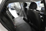 Hyundai i10 1.0 i10 SE Connect MPI Auto 5dr 22