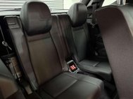 Mercedes-Benz GLE 2.9 GLE400d AMG Line (Premium Plus) SUV 5dr Diesel G-Tronic 4MATIC Euro 6 ( 41