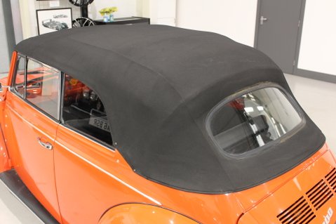 Volkswagen Beetle Convertible by Karmann 42