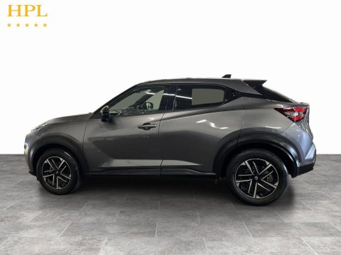 Nissan Juke 1.0 DIG-T N-Connecta SUV 5dr Petrol DCT Auto Euro 6 (s/s) (114 ps) 4