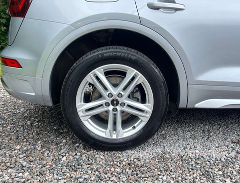 Audi Q5 2.0 Q5 S Line 40 TDI MHEV Quattro Semi-Auto 4WD 5dr 13