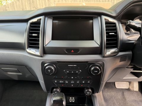 Ford Ranger WILDTRAK 4X4 DCB TDCI 31