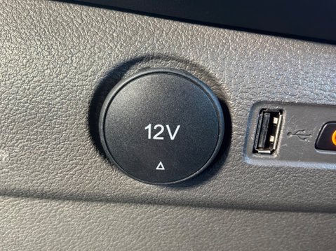 Ford Transit Custom 2.0 300 EcoBlue Limited L2 H1 Euro 6 (s/s) 5dr 38