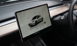 Tesla Model 3 Standard Range Plus Ryzen Chip GROK AI LFP Battery Heat Pump 1 Owner VatQ 17