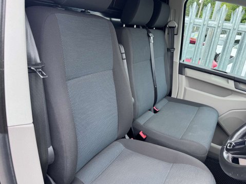 Volkswagen Transporter 2.0 BiTDI T32 BlueMotion Tech Highline Panel Van 5dr Diesel DSG FWD LWB Eur 15