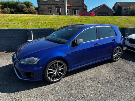 Volkswagen Golf 2.0 Golf R DSG 4WD 5dr