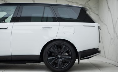 Land Rover Range Rover P440e SE 34