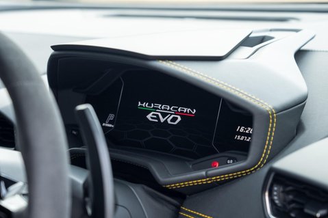Lamborghini Huracan 41