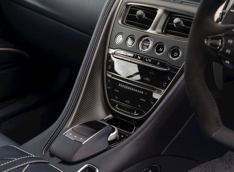 Aston Martin DBS Superleggera 20