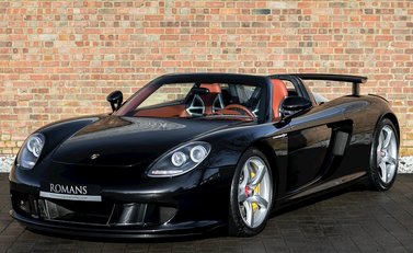 Porsche Carrera GT 6