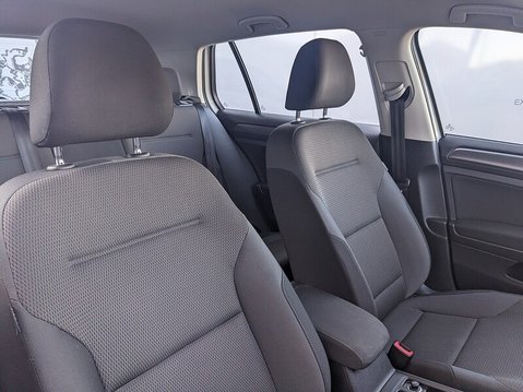 Volkswagen Golf SE NAVIGATION TDI BLUEMOTION TECHNOLOGY DSG 13