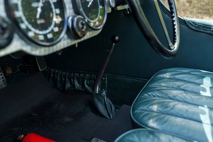 Bentley 4.5 Litre 3-4 1/2 Litre 28