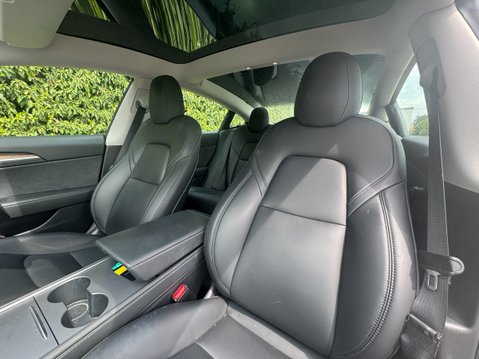 Tesla Model 3 Standard Range Plus Saloon 4dr Electric Auto RWD (241 bhp) 8