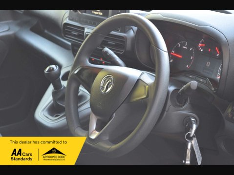 Vauxhall Combo 1.6 Combo 2300 Edition S/S L2H1 32