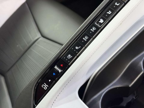 Chevrolet Corvette Stingray 6.2 V8 3LT Convertible 2dr Petrol DCT Euro 6 (482 ps) 45