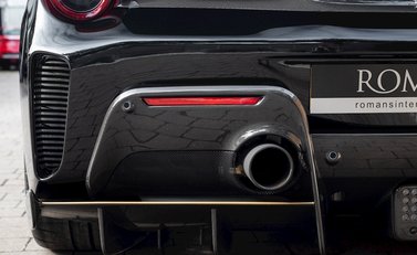 Ferrari 488 Pista 32