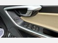 Volvo XC60 2.0 D4 SE Lux Auto Euro 6 (s/s) 5dr 34