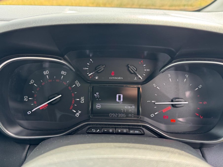 2018 Citroen C3 Aircross — image 28