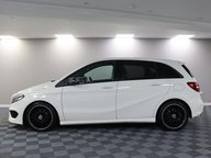 Mercedes-Benz B Class B 180 D AMG LINE PREMIUM 18