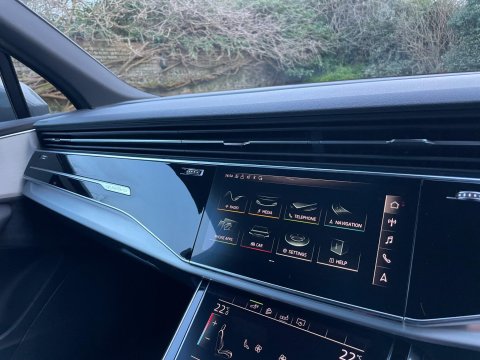 Audi Q7 3.0 TFSIe V6 55 S line SUV 5dr Petrol Plug-in Hybrid Tiptronic quattro Euro 39