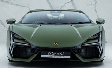 Lamborghini Revuelto 7