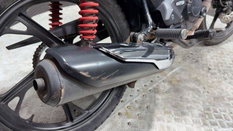 Honda CB CBF125 2022 HIGH MILES RUNNING PROJECT BIKE SPARES OR REPAIR 125CC 7