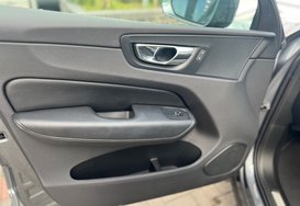 Volvo XC60 D4 MOMENTUM AWD AUTO 30