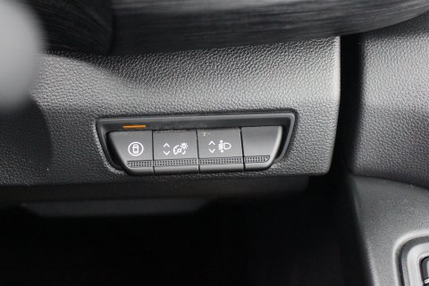 Nissan Primastar 2.0 dCi 30 Tekna L1 H1 130 ps 28