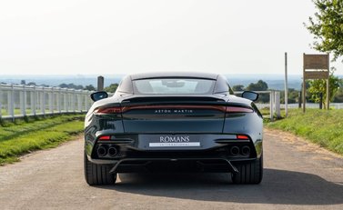 Aston Martin DBS Superleggera 13