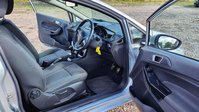 Ford Fiesta 1.0T EcoBoost Zetec Euro 5 (s/s) 3dr 8
