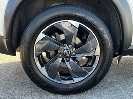 Nissan X-Trail 1.5 X-Trail Acenta Premium MHEV CVT 5dr 15