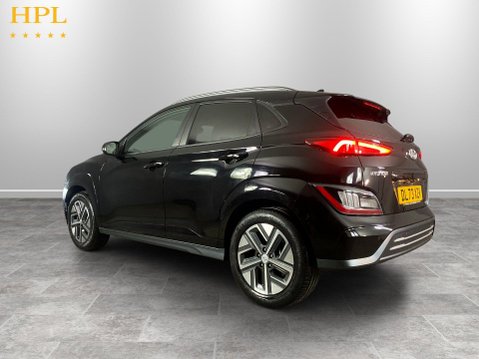 Hyundai KONA 39kWh Premium SUV 5dr Electric Auto (10.5kW Charger) (136 ps) 5