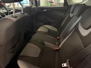 Ford Focus 1.0T EcoBoost Zetec S Euro 5 (s/s) 5dr 13