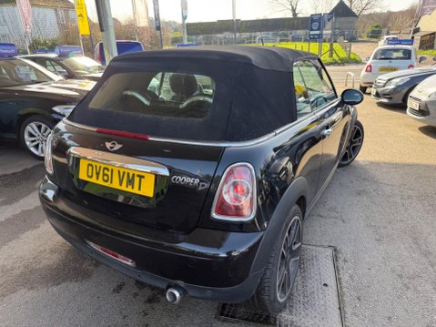 Mini Convertible 2.0 Cooper D Auto Euro 5 2dr 6