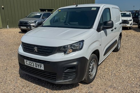 Peugeot Partner SWB L1H1 Low Roof Professional 237 Air Con EURO 6