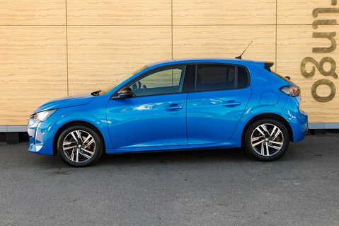 Peugeot 208 PURETECH ALLURE PREMIUM PLUS S/S 13