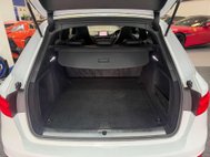 Audi RS4 2.9 TFSI V6 Sport Edition Estate 5dr Petrol Tiptronic quattro Euro 6 (s/s) 40